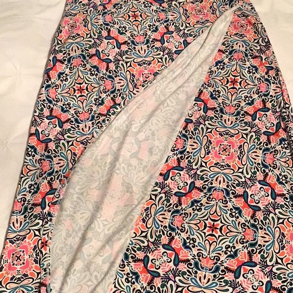 Hi/low maxi skirt - Picture 2 of 4